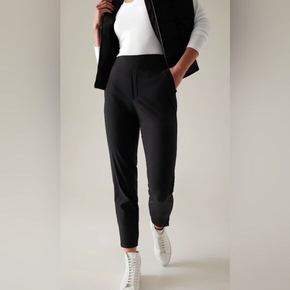 NWT Athleta Run With It Black Pant Size Small. - Picture 3 of 6